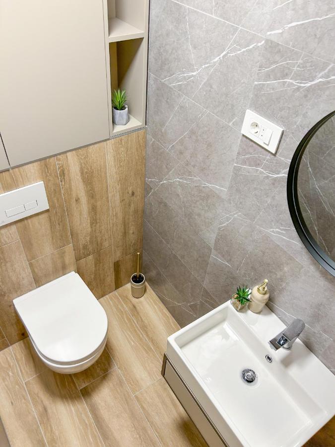 Apartments Saraden 보디체 외부 사진