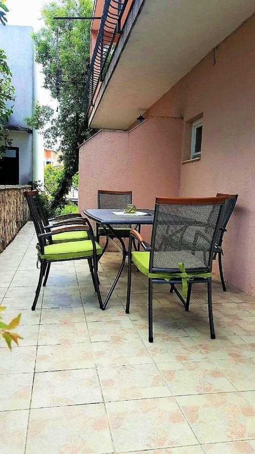 Apartments Saraden 보디체 외부 사진