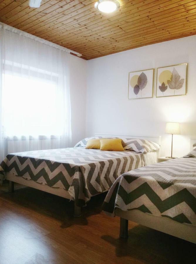Apartments Saraden 보디체 외부 사진